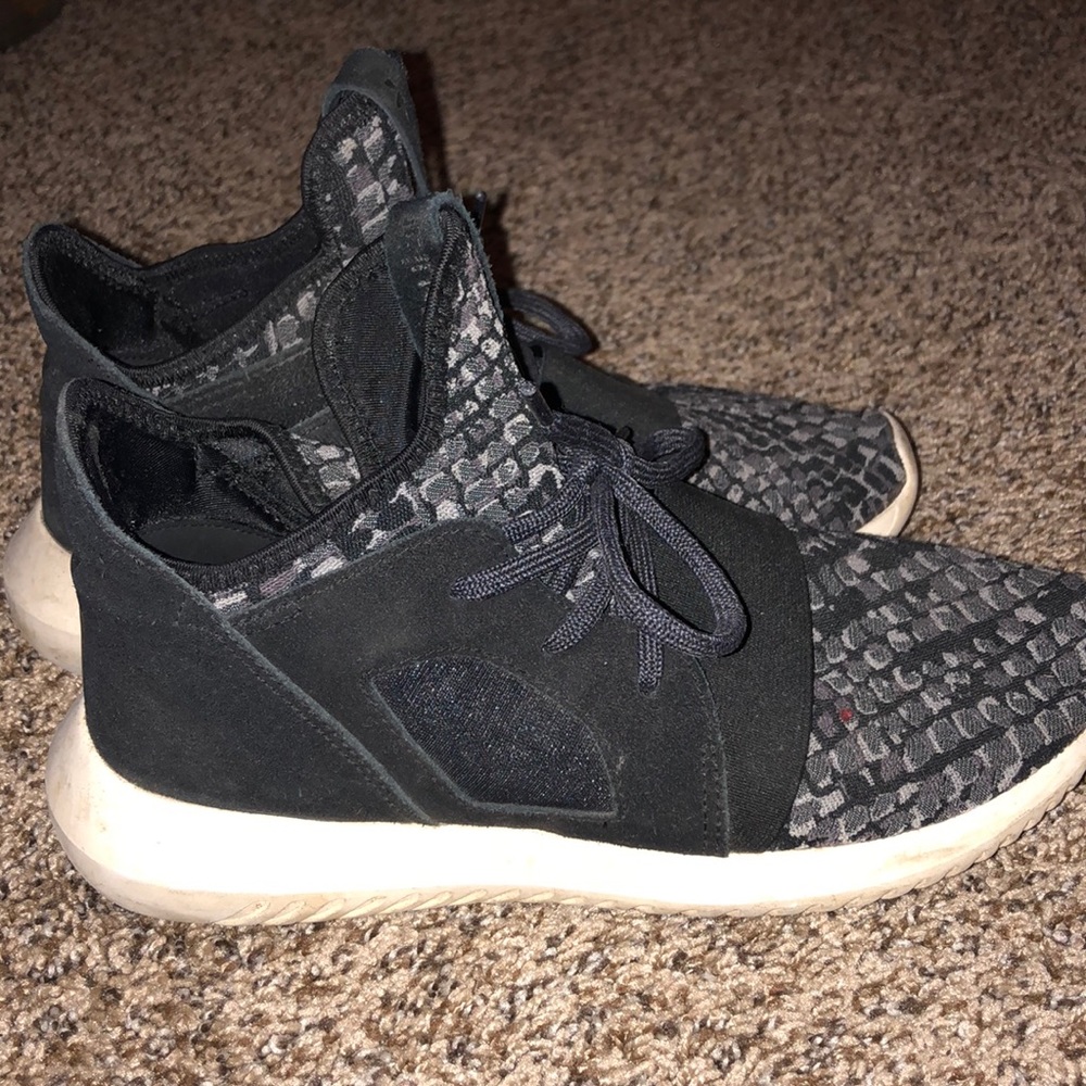 adidas tennis shoes